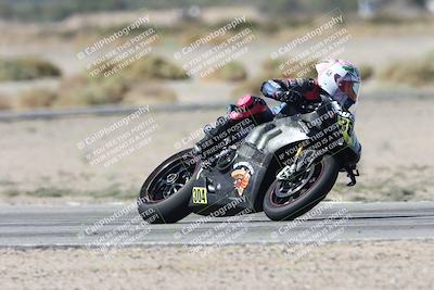 media/Oct-05-2025-CVMA (Sun) [[beeef4f201]]/Race 5-Amateur Supersport Open (Holeshot)/